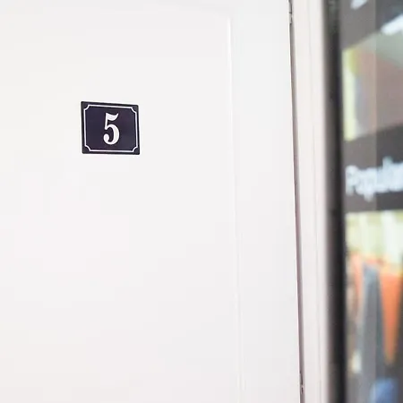 Center 5 - Way